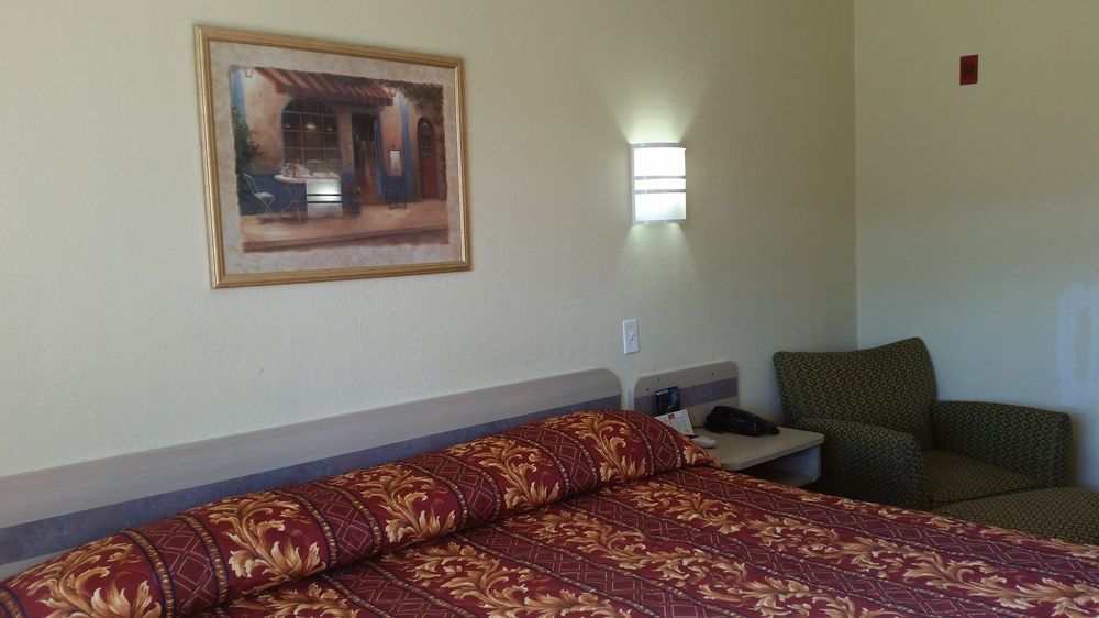 Motel 6 Humble, Tx - Houston International Airport Exteriér fotografie