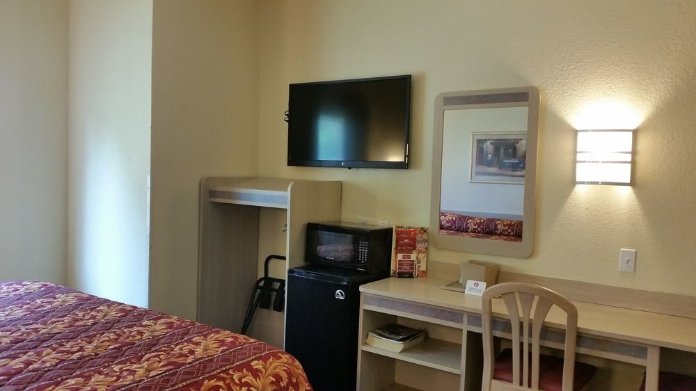Motel 6 Humble, Tx - Houston International Airport Exteriér fotografie